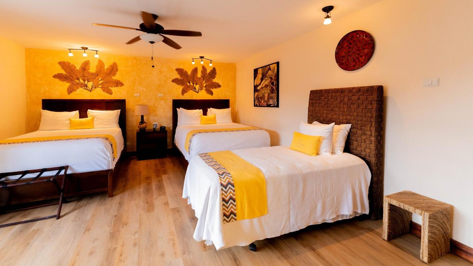 Buena Vista Chic Hotel Pilas Ruang foto